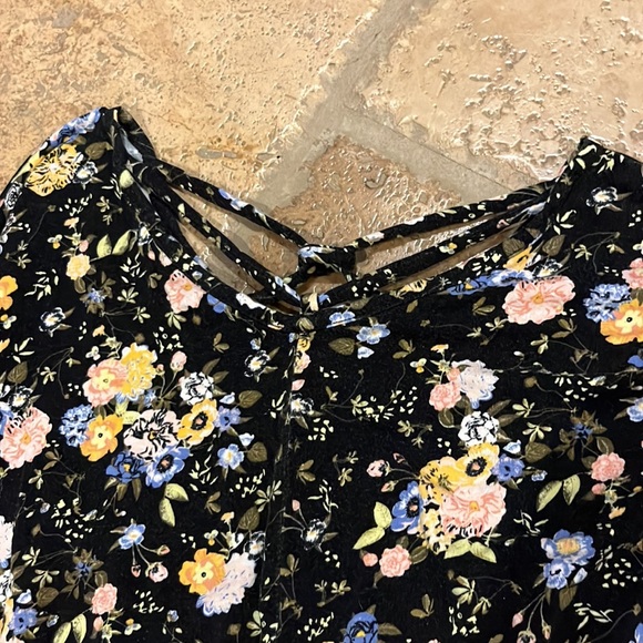 Art Class Romper Jumper Flowers Size      M 7 / 8 - Picture 4 of 5